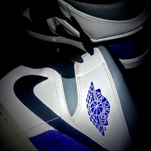 Nike Jordan  Retro 1s size 11.5